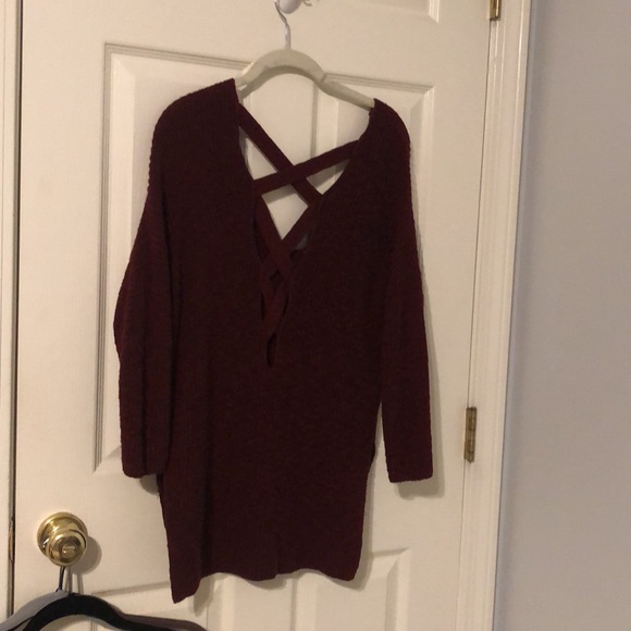 Express chunky marled red and black sweater EUC with crossing straps feature - Picture 7 of 7